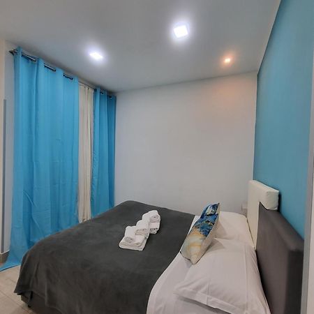 New Era Rooms Наполи Екстериор снимка
