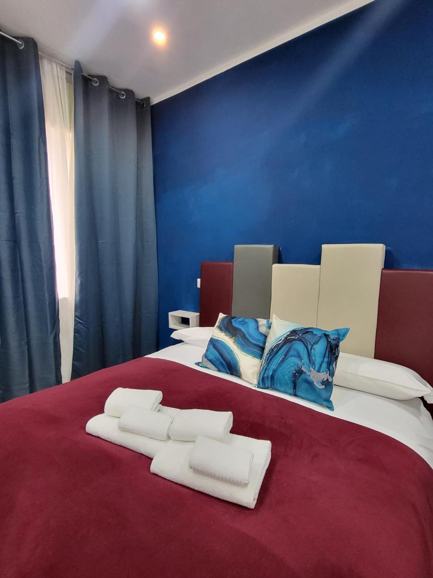 New Era Rooms Наполи Екстериор снимка