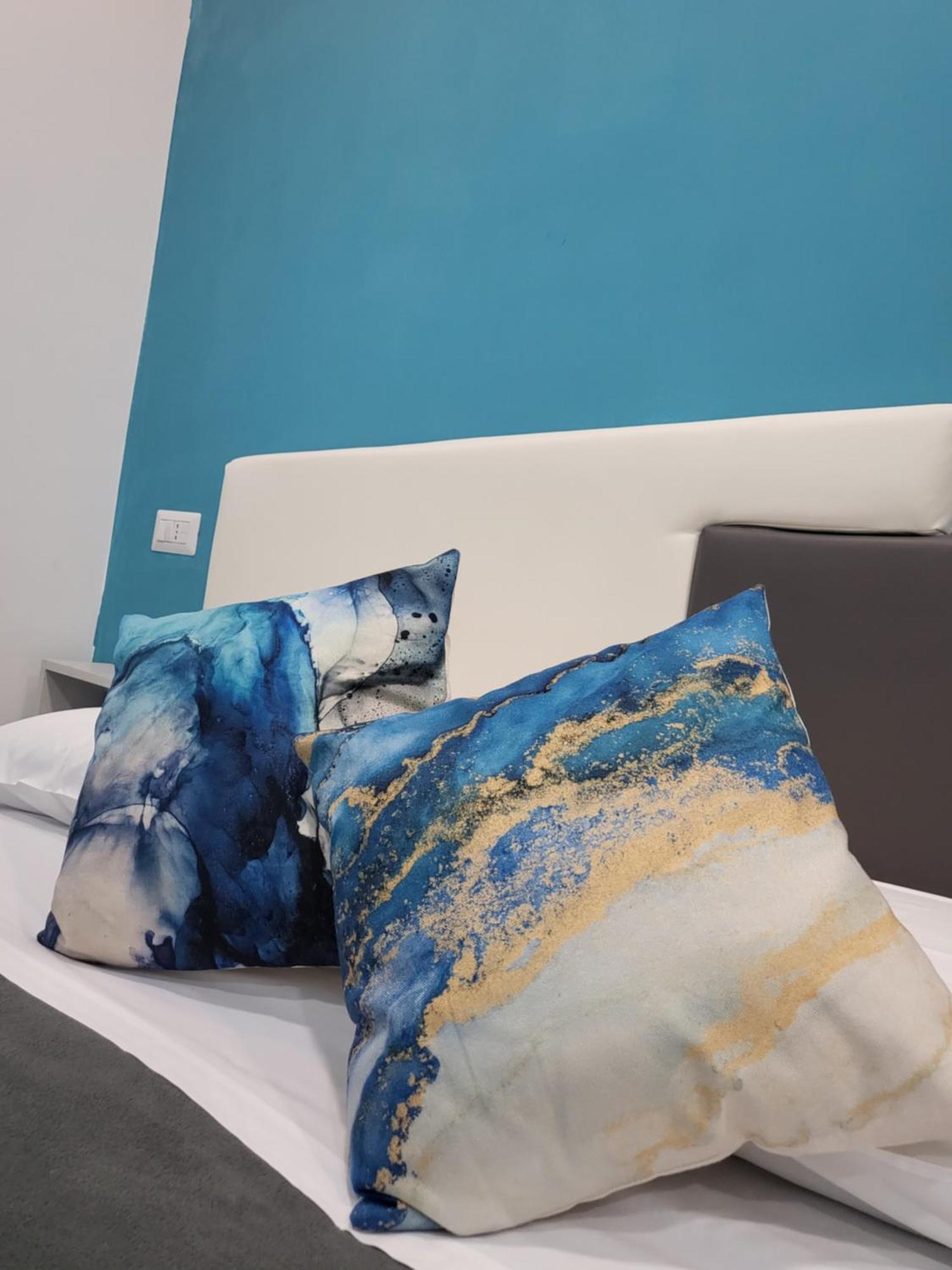 New Era Rooms Наполи Екстериор снимка